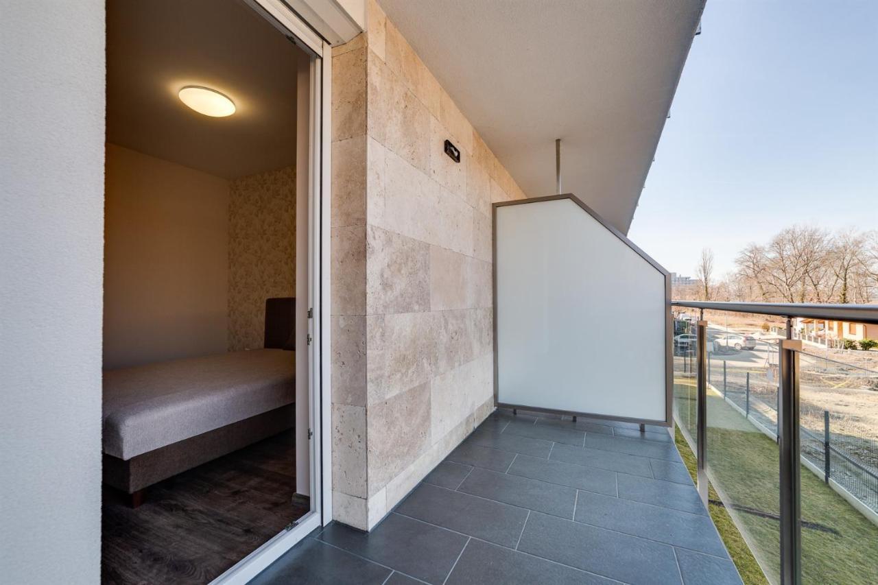 Forest Földvár Apartmanok Balatonföldvár Exterior foto